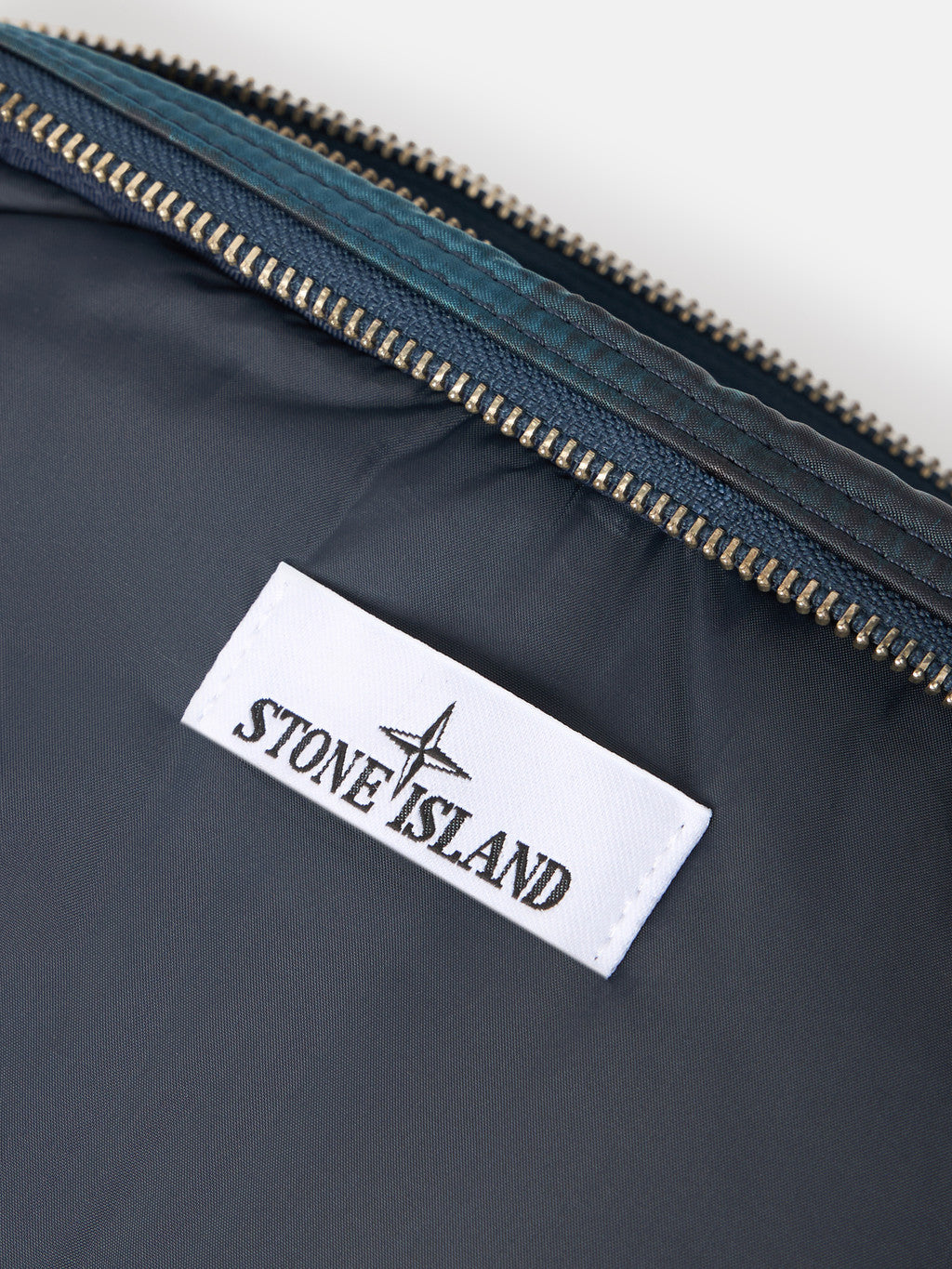 9200004 HAND CORROSION ON NYLON TWILL