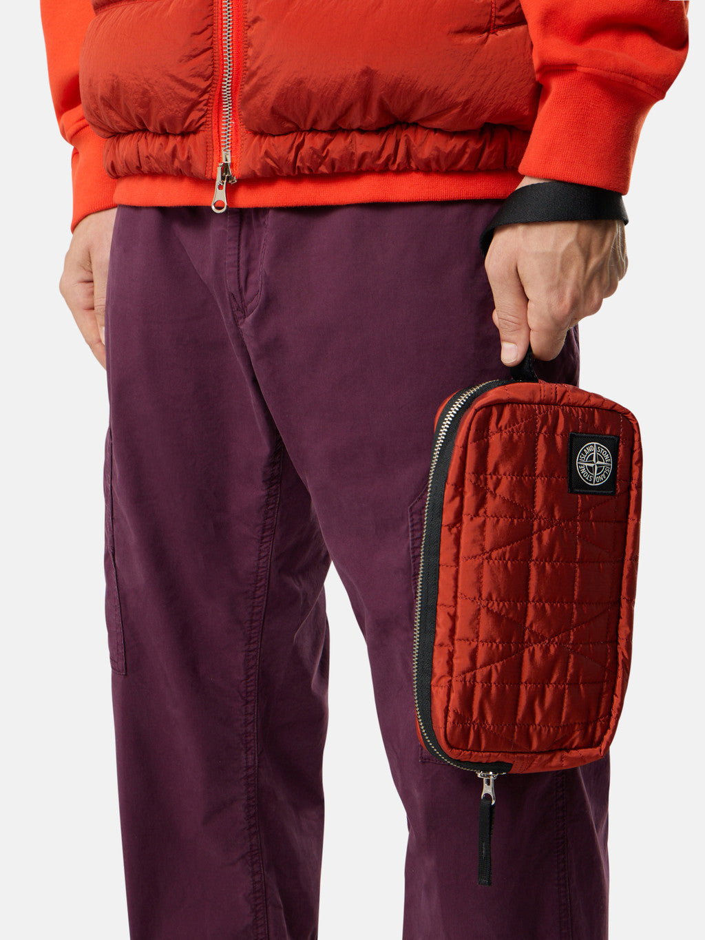 9200017 QUILTED NYLON METAL IN ECONYL