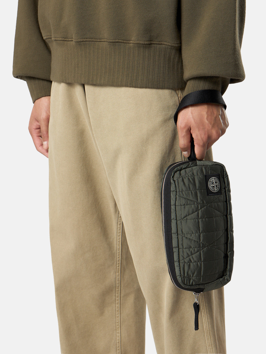 9200017 QUILTED NYLON METAL IN ECONYL